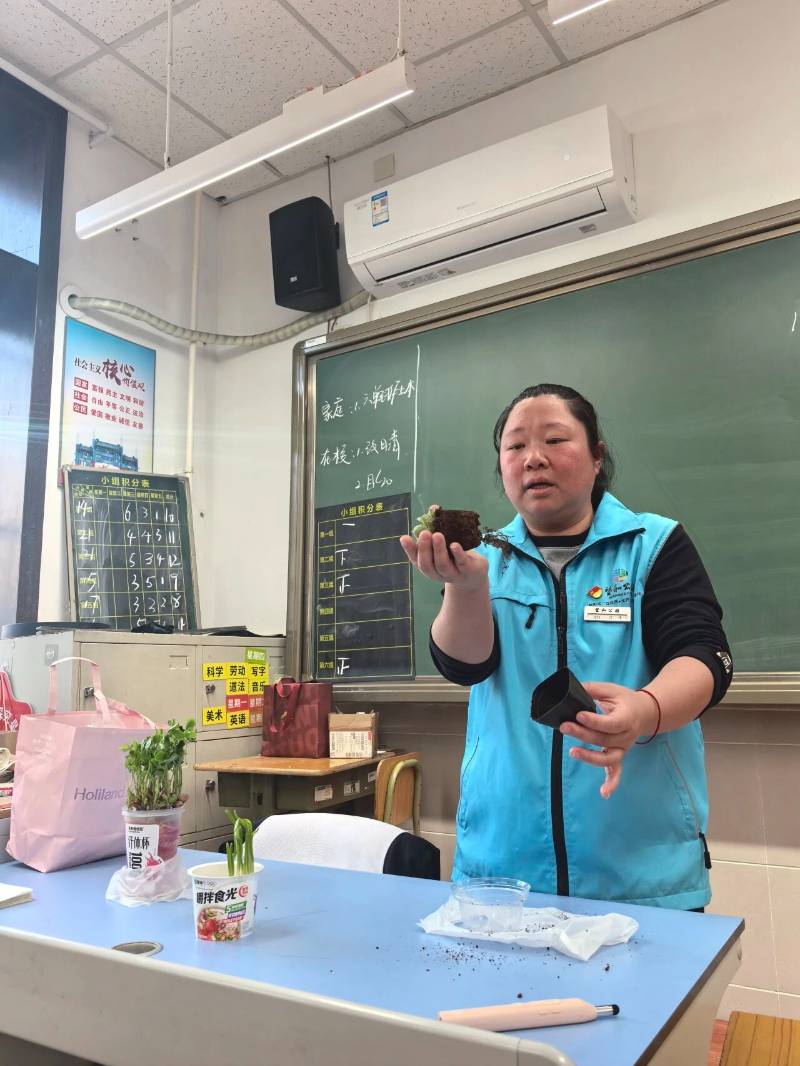 1765354657347360.jpg 4.jpg