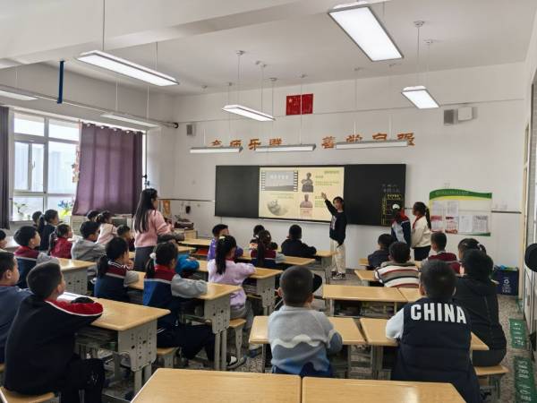 图片 11.jpg